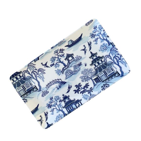 Shabby Chic Melamine Chinoiserie Appetizer Plates White & Blue Willow Set 4 New - Picture 5 of 12